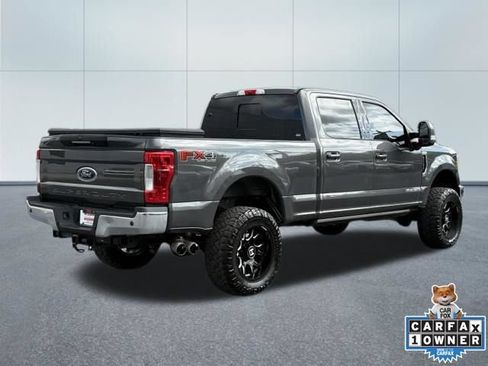 Used 2017 Ford F250 Lariat w/ Lariat Ultimate Package AWD/4WD image 3