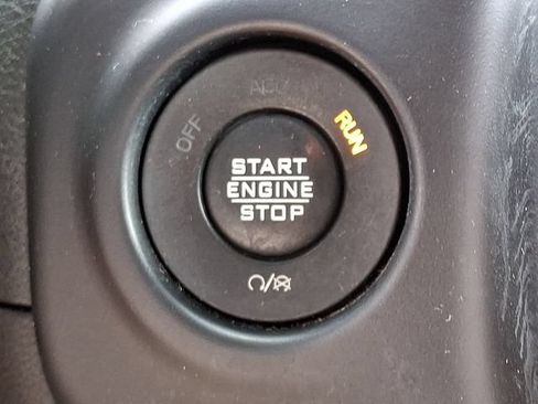 Used 2022 Jeep Wrangler Unlimited Sport w/ Sun And Sound Package AWD/4WD image 23