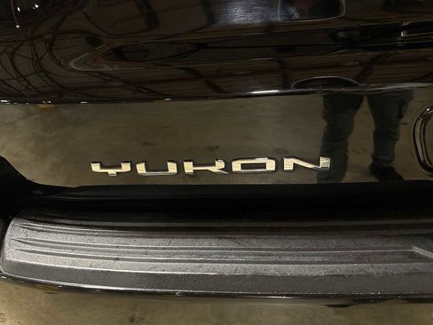 Used 2023 GMC Yukon SLT image 26