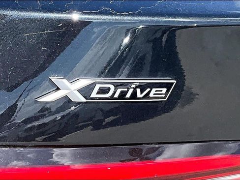 Used 2026 BMW 540i xDrive w/ Premium Package AWD/4WD image 9