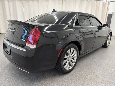 Used 2016 Chrysler 300 Limited AWD/4WD image 5