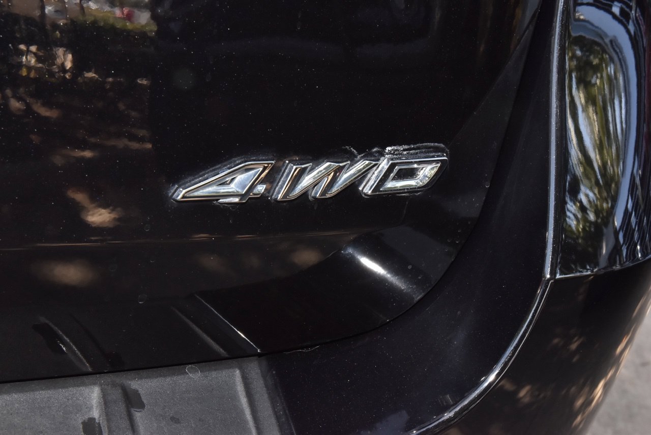 Used 2023 Ford Explorer XLT AWD/4WD image 38