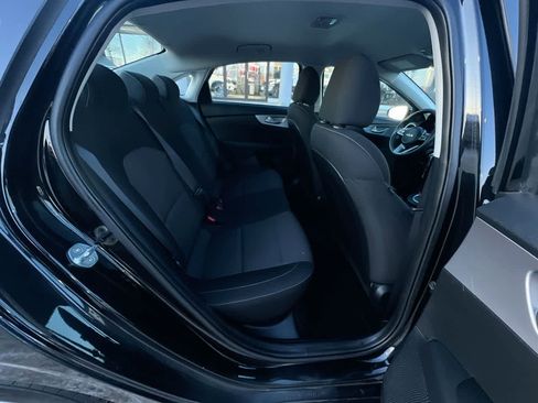 Certified 2022 Kia Forte LXS image 24