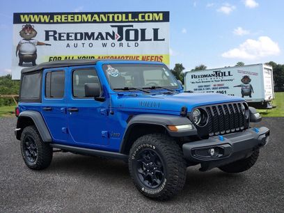 Used 2023 Jeep Wrangler Unlimited w/ Cold Weather Group