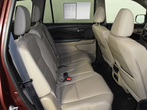 Used 2022 Honda Pilot Special Edition image 32