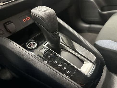Used 2025 Nissan Versa SV FWD image 23