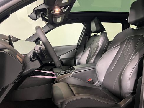 Used 2026 BMW X3 xDrive30 w/ Convenience Package image 5