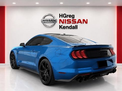 Used 2019 Ford Mustang GT Premium w/ Black Accent Package RWD image 2