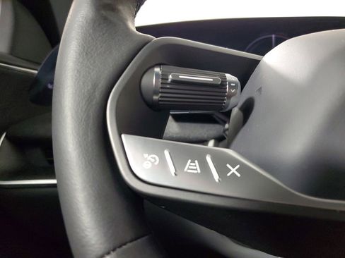 Used 2025 Lucid Air Pure RWD image 24