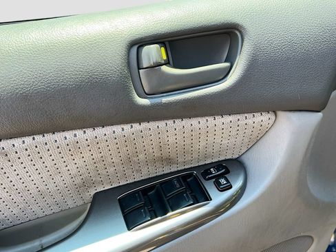 Used 2007 Toyota Sienna FWD image 16