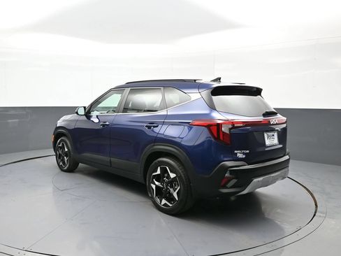 Certified 2024 Kia Seltos EX AWD/4WD image 8