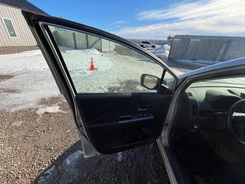 Used 2008 MAZDA MAZDA5 Touring image 22