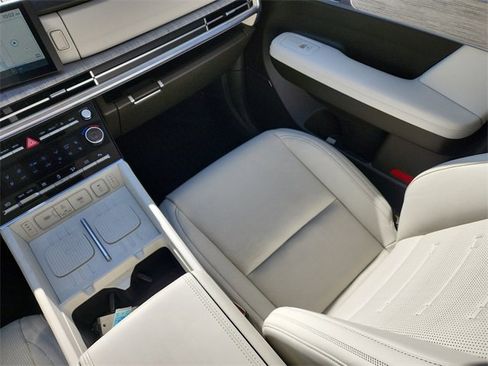 New 2024 Hyundai Santa Fe Calligraphy image 14