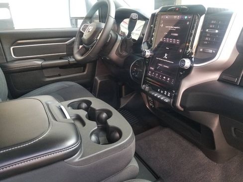 Certified 2026 RAM 2500 Big Horn AWD/4WD image 19