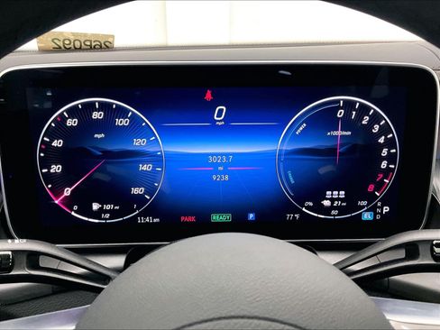 Certified 2025 Mercedes-Benz GLC 350e 4MATIC image 23