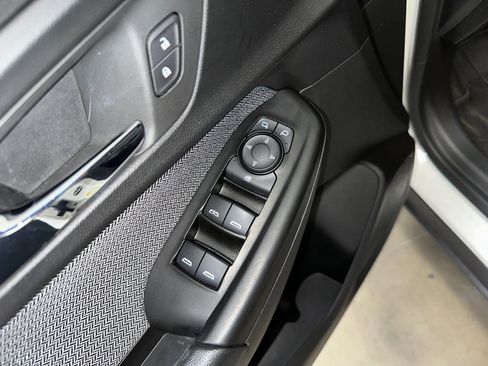 Certified 2023 Chevrolet TrailBlazer LT w/ LPO, Blackout Package image 5