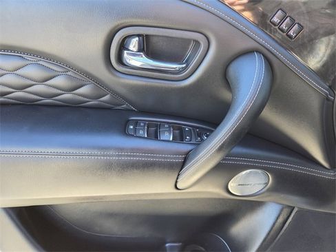 Certified 2024 INFINITI QX80 Sensory image 26