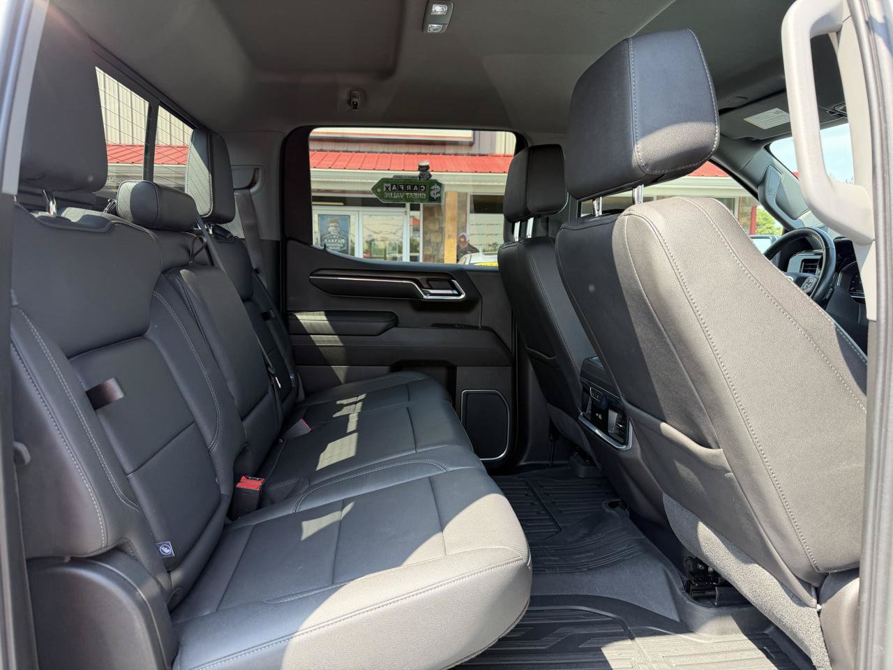 Used 2024 GMC Sierra 1500 SLT w/ SLT Premium Plus Package AWD/4WD image 23