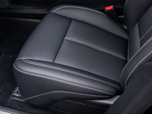 New 2026 Cadillac Optiq Sport 1 image 17