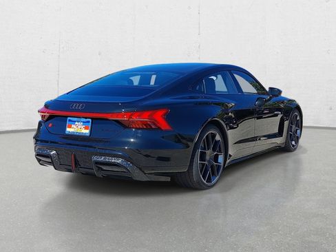 New 2026 Audi RS e-tron GT performance AWD/4WD image 5