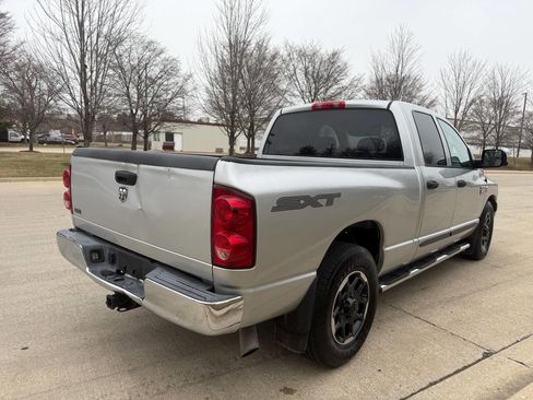 Used 2009 Dodge Ram 2500 Truck SXT image 9