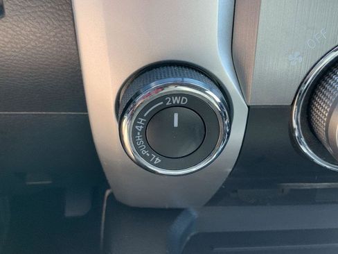 Used 2014 Toyota Tundra SR5 w/ TRD Off Road Package image 33