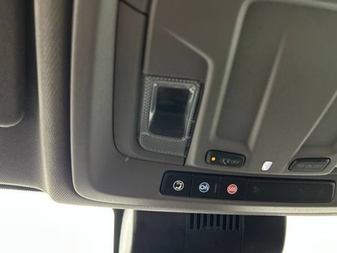 Used 2023 Chevrolet Silverado 1500 RST AWD/4WD image 12