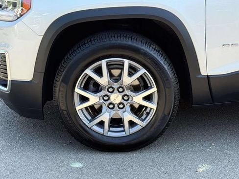 Used 2020 GMC Acadia SLT AWD/4WD image 8