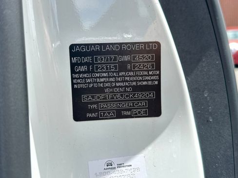 Used 2018 Jaguar F-TYPE R-Dynamic RWD image 21