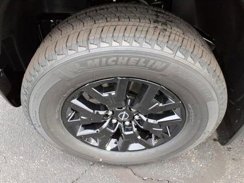 New 2026 Nissan Frontier SV w/ Tow Package image 9