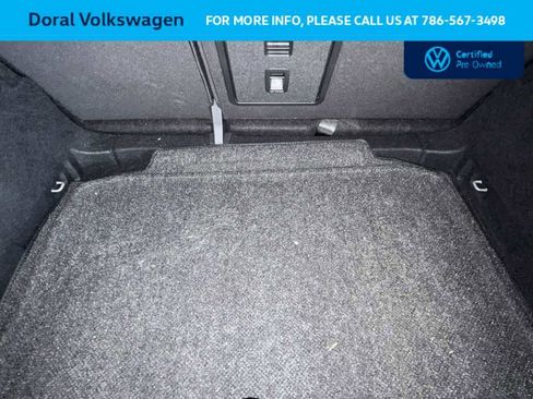 Certified 2024 Volkswagen Taos SE image 25