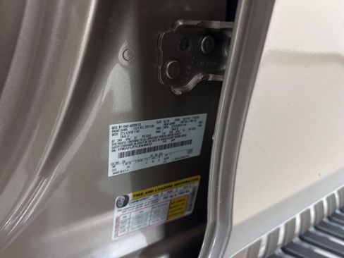 Used 2020 Ford Expedition XLT w/ FX4 Off-Road Package image 67