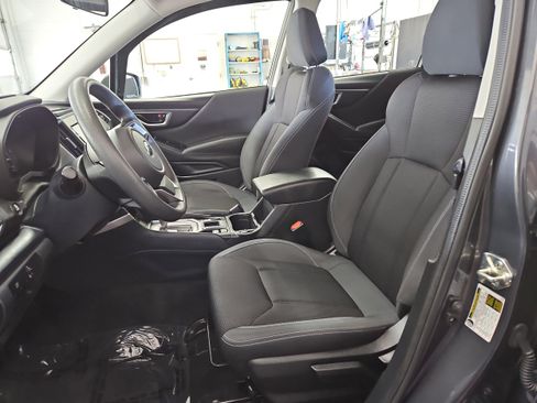 Used 2021 Subaru Forester image 9