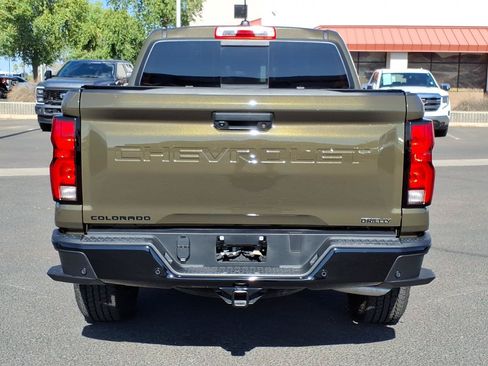 Used 2023 Chevrolet Colorado Z71 w/ Z71 Convenience Package 2 AWD/4WD image 4