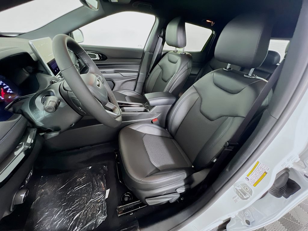 New 2026 Jeep Compass Latitude AWD/4WD image 21