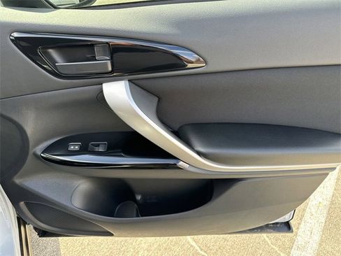 New 2025 Mitsubishi Eclipse Cross LE image 21