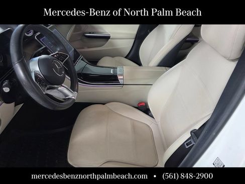 Used 2023 Mercedes-Benz C 300 Sedan image 9