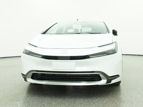 New 2026 Toyota Prius Plug-In Hybrid FWD image 39