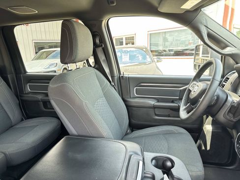 Used 2026 RAM 2500 Big Horn AWD/4WD image 10
