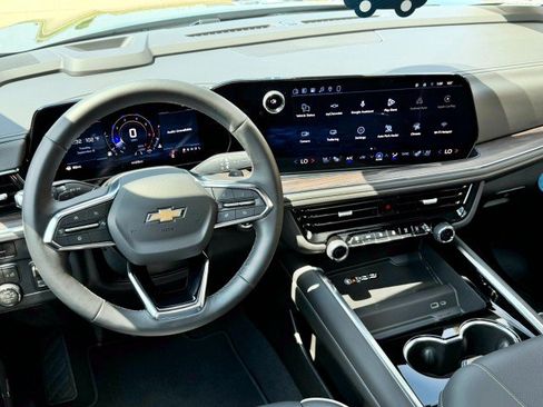 Certified 2026 Chevrolet Tahoe Premier w/ Sun And Tow Package RWD image 16