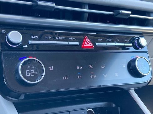 Used 2025 Hyundai Tucson SEL image 23