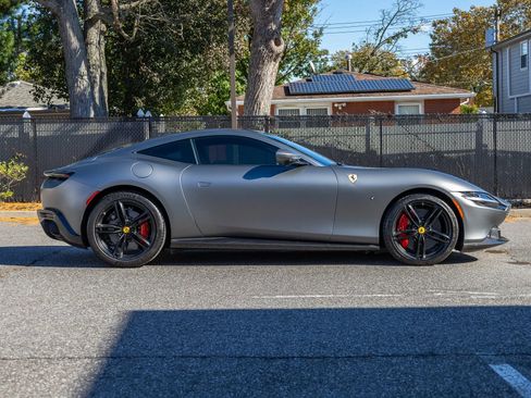 Used 2024 Ferrari Roma image 22