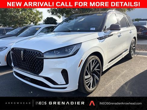 Used 2025 Lincoln Aviator Black Label w/ Black Label Special Edition AWD/4WD image 1