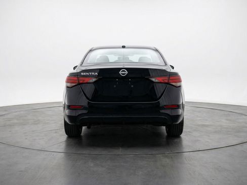 Used 2025 Nissan Sentra SV FWD image 7