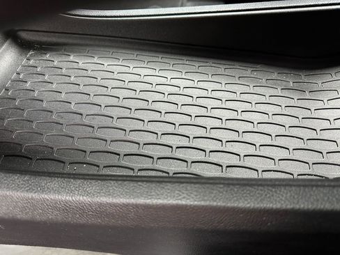 Used 2022 Lincoln Nautilus Reserve FWD image 19