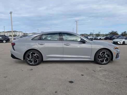 New 2026 Kia K5 GT-Line image 4