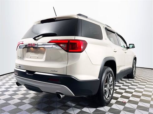 Used 2017 GMC Acadia SLT image 8