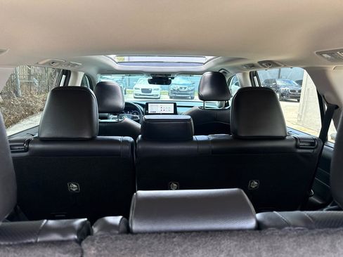 Used 2024 Toyota Grand Highlander AWD image 47