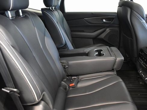 Used 2023 Acura MDX SH-AWD w/ Advance Package image 19