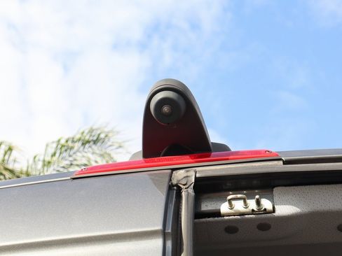 Used 2018 Mercedes-Benz Sprinter 2500 image 43